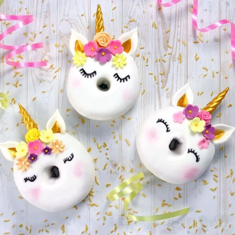 Découpoirs Relief Licorne Assortis (X3)>Cerf Dellier Hot